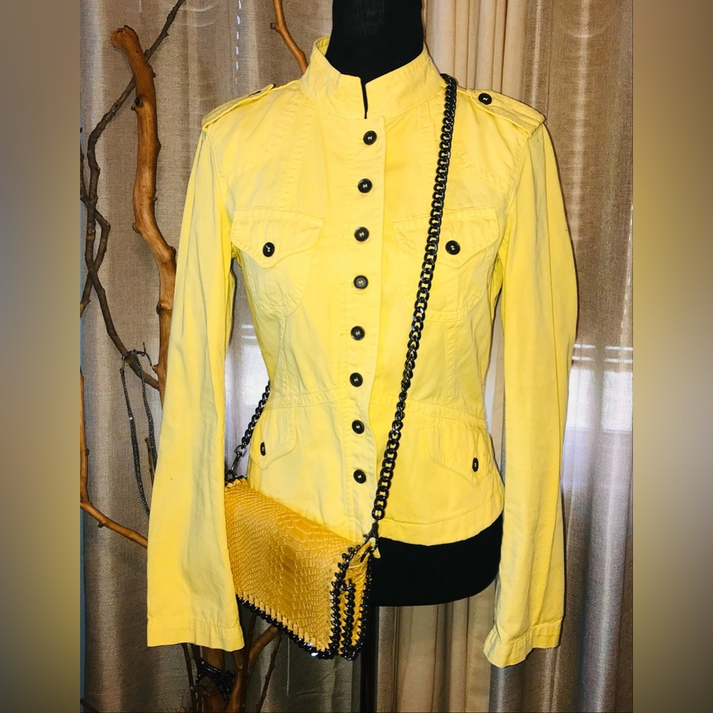 Rare!! Y2K United Colors of Benetton Yellow Light Denim Button-Up Women's Jacket